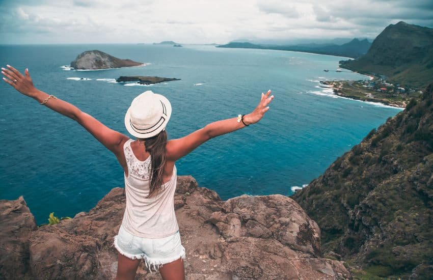 Hiking at North Shore of Oahu Hawaii